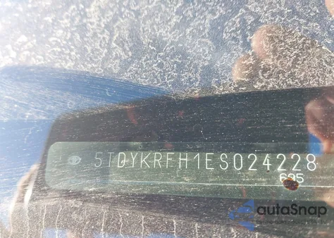 2014 Toyota Highlander Limited V6 из США, поврежденный, VIN 5TDYKRFH1ES024228